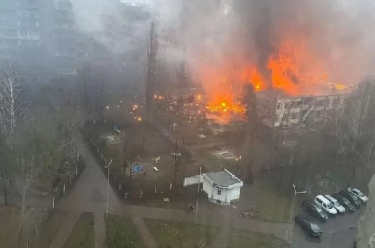 Helicopter Crash : यूक्रेन में हेलीकॅाप्टर हादसा में गृह मंत्री समेत 16 लोगों की मौत