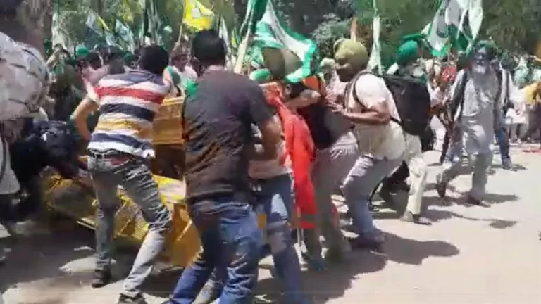 Wrestlers Protest update :  किसान यूनियन के कार्यकर्ताओं का जंतर मंतर पर हंगामा