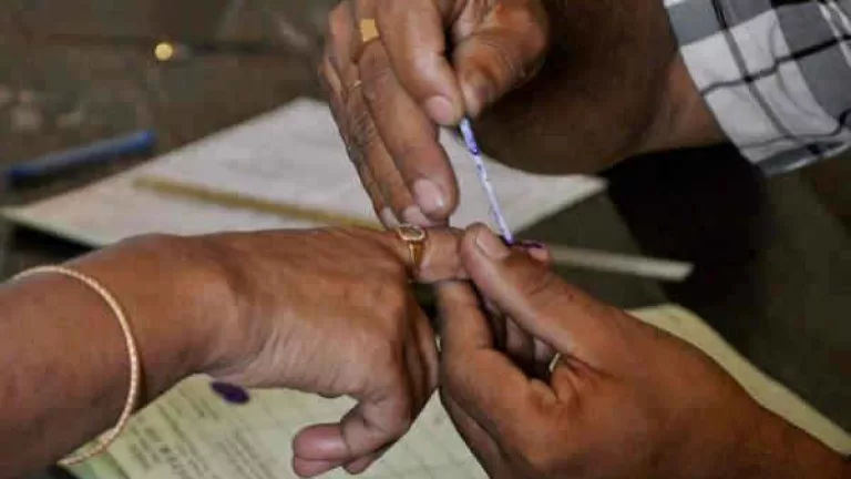 Karnataka Election 2023 update  : कर्नाटक में एक बजे तक 37 फीसदी हुआ मतदान