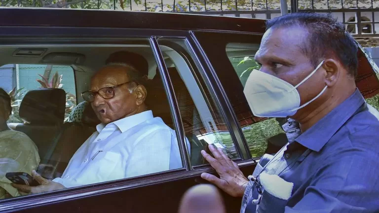 Sharad Pawar resigned : शरद पवार के बाद NCP में लगी इस्तीफों की झड़ी
