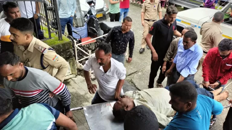 Chamoli Accident : चमोली में करंट लगने से दारोगा समेत 15 की मौत