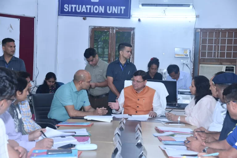 CM Dhami Meeting : प्रदेश में हो रही अतिवृष्टि की सीएम धामी ने ली जानकारी