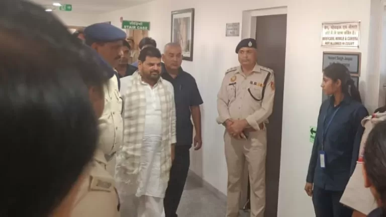 Harassment Case : यौन उत्पीड़न मामले में बृजभूषण सिंह को मिली अंतरिम जमानत