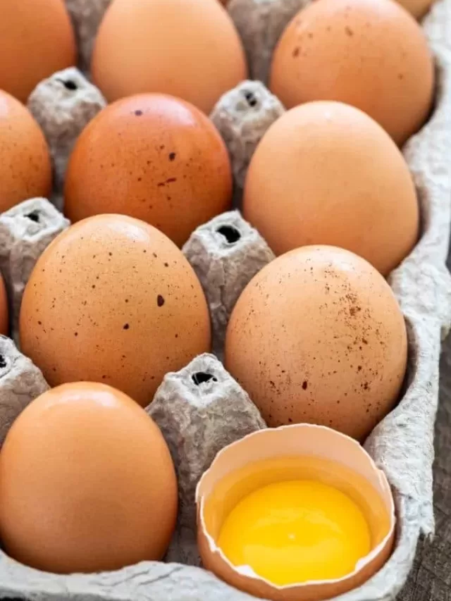 8 Amazing Health Benefits of Eggs