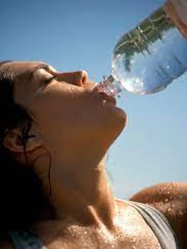 9 Easy Ways to Keep Yourself Hydrated During Winters