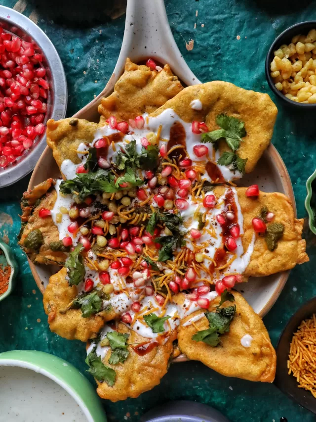 9 Popular Chaats From Across India
