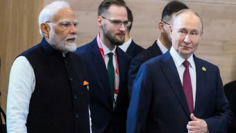 India Russia relationship : भारत का ट्रंप पर पलटवार, कहा- खुद रूस से कर रहा व्यापार, दूसरों को दे रहा नसीहत