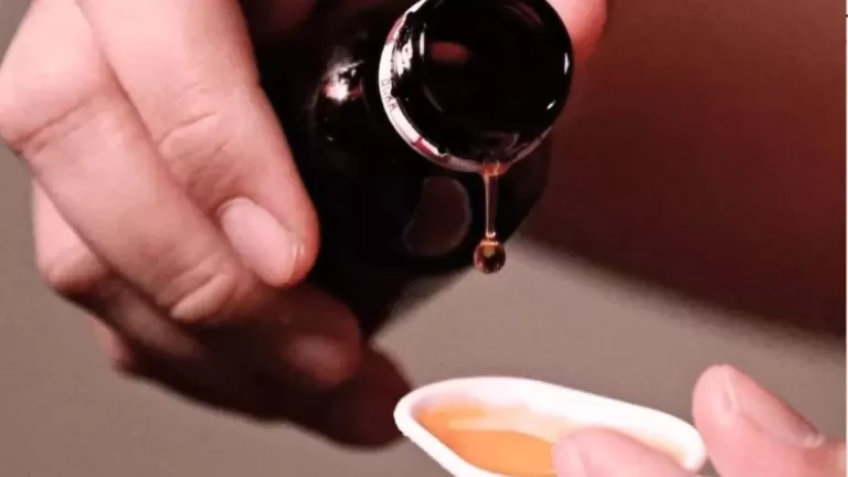Cough Syrup : राजस्थान में ड्रग कंट्रोलर सस्पेंड; कफ सिरप मामले में क्या-क्या हुआ?